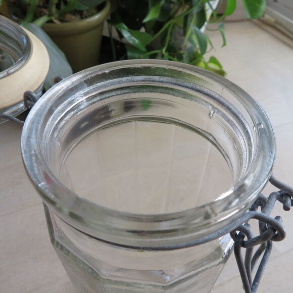 Hermetic Clear Paneled Glass Canister Jar Rubber Seal Wire Hinge 1.5L Italy Made - Picture 8 of 14